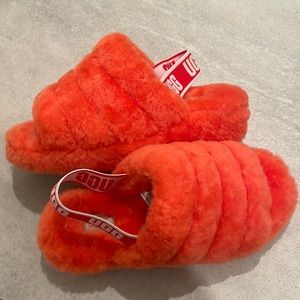 NEW UGG Womens Fluff Slides